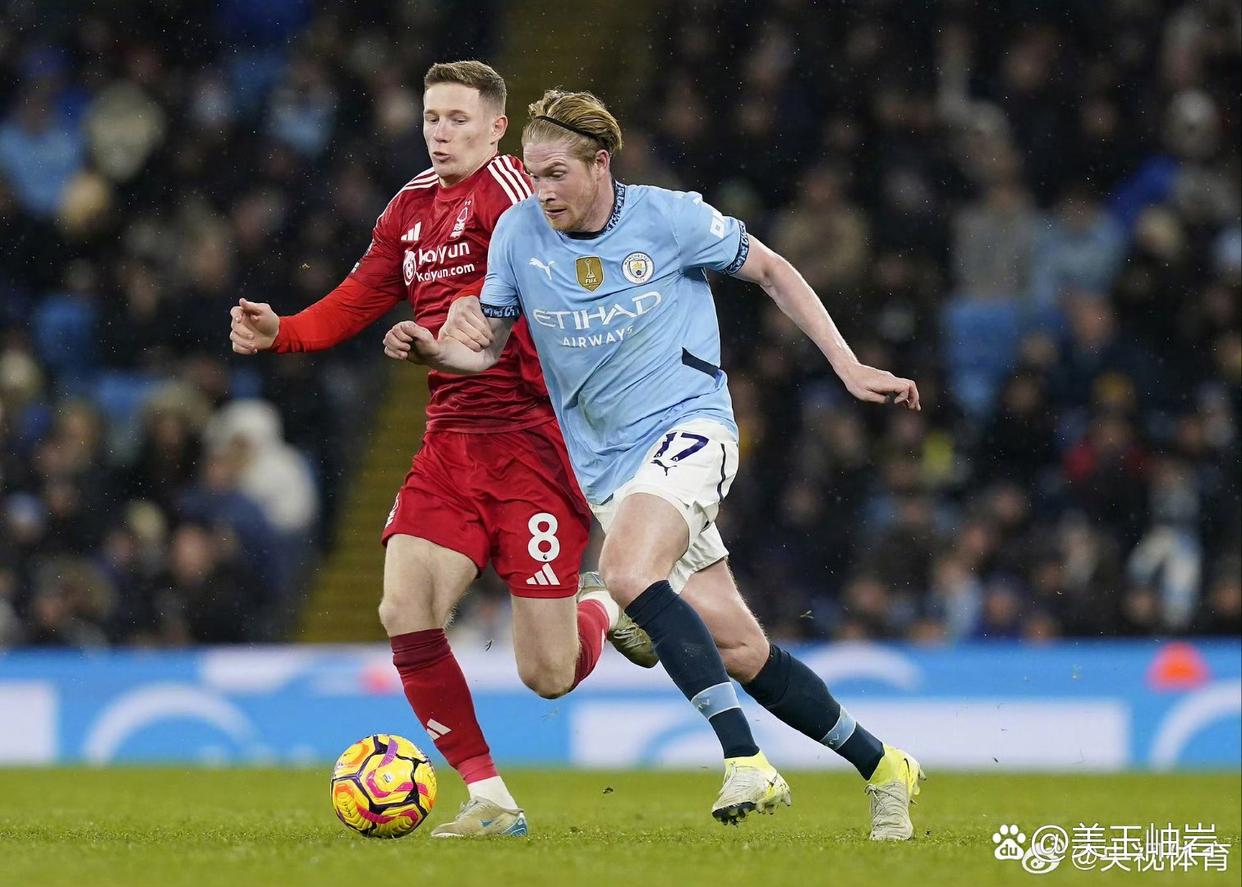 冲刺阶段曼城备战西甲；再遭质疑细节曝光；赛场秩序良好；阵容厚度经受考验的简单介绍