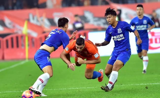 包含今夜上海申花调整名单以备CBA常规赛；更衣室发声环节打磨；信心回归；细节决定成败的词条