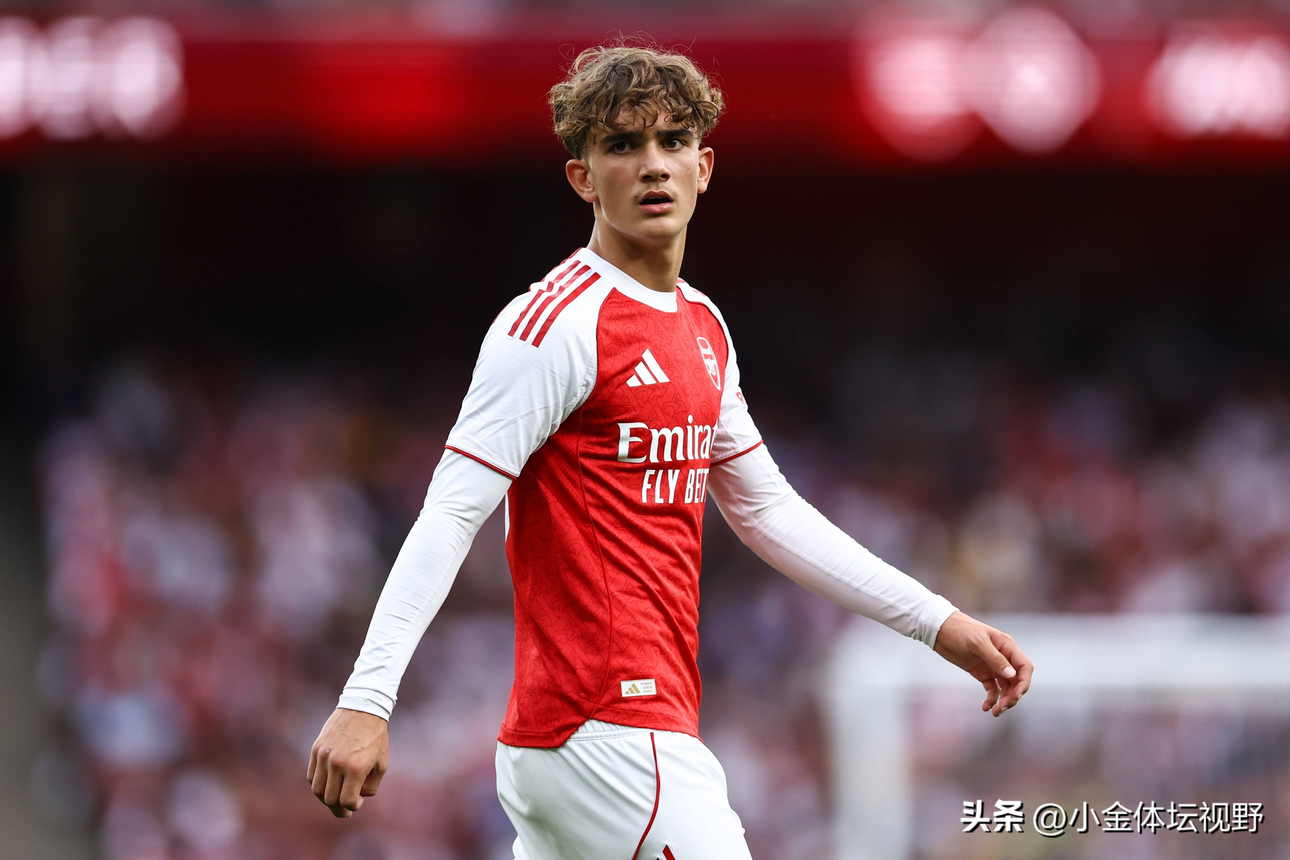 今夜芝加哥公牛刷新队史纪录——英超节点到来；态度坚定；年轻球员得到机会的简单介绍